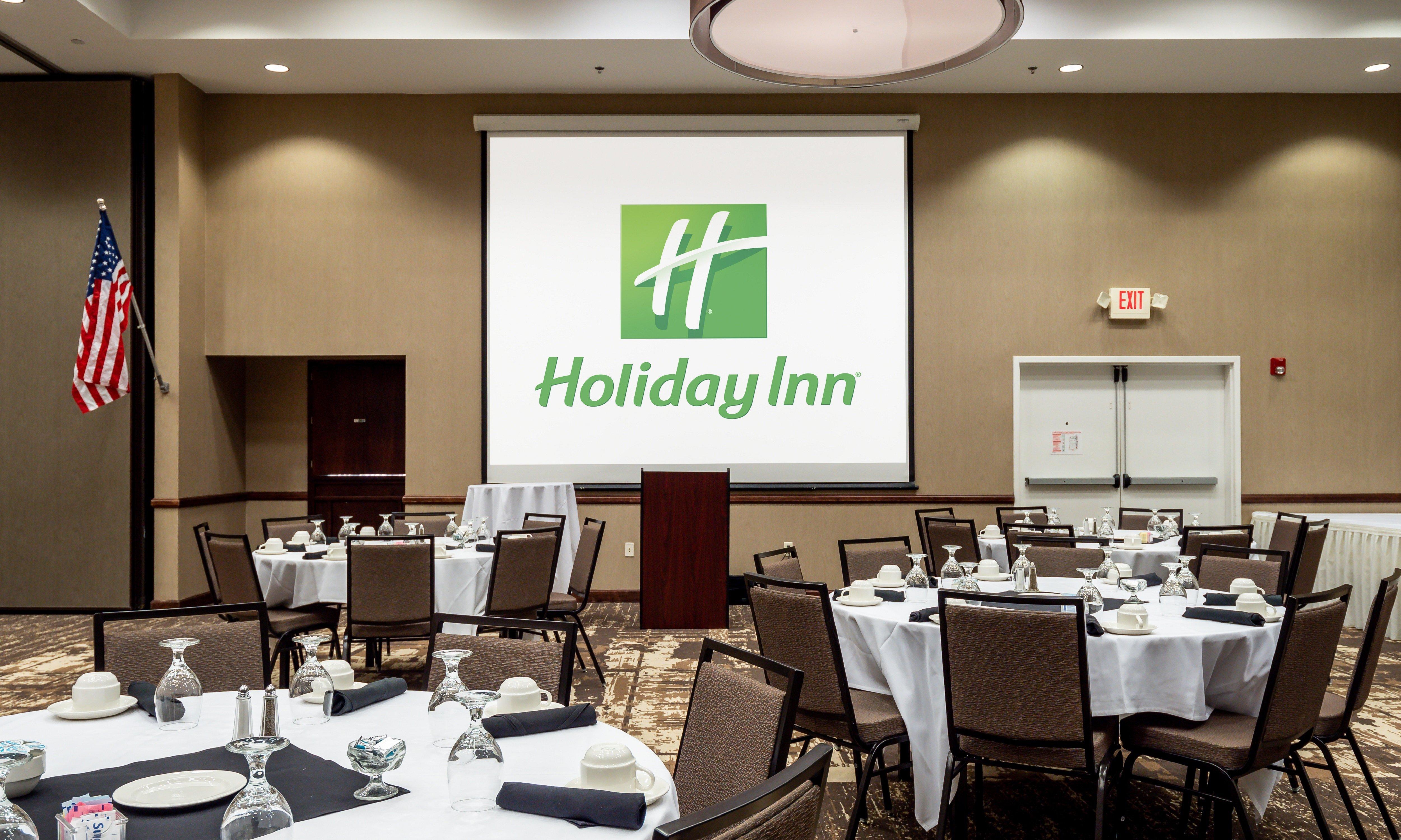 Holiday Inn Conference Center Marshfield, An Ihg Hotel מראה חיצוני תמונה