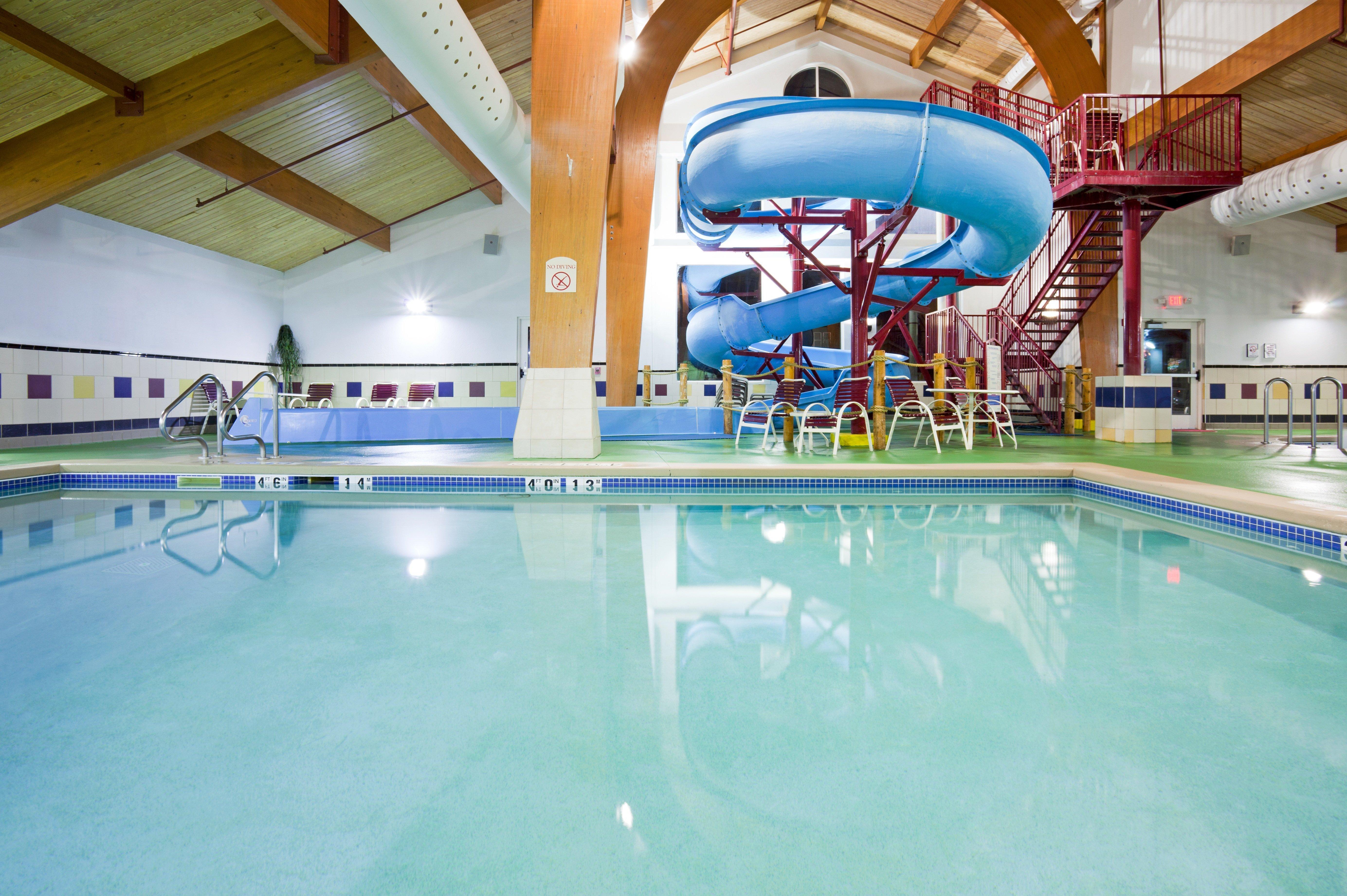 Holiday Inn Conference Center Marshfield, An Ihg Hotel מראה חיצוני תמונה